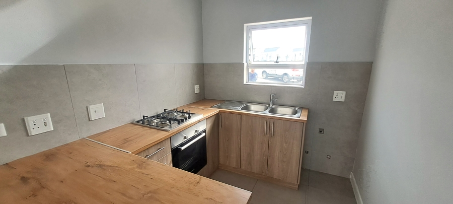 2 Bedroom Property for Sale in Laguna Hills Western Cape